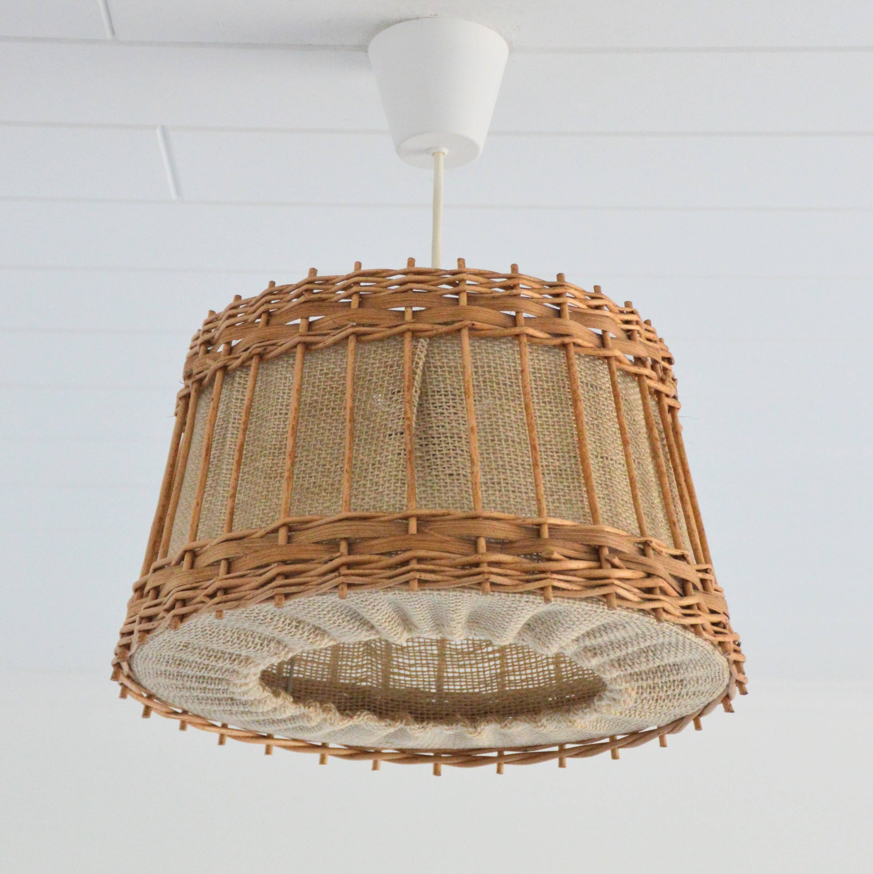 Jute and rattan suspension from the 1970s.
