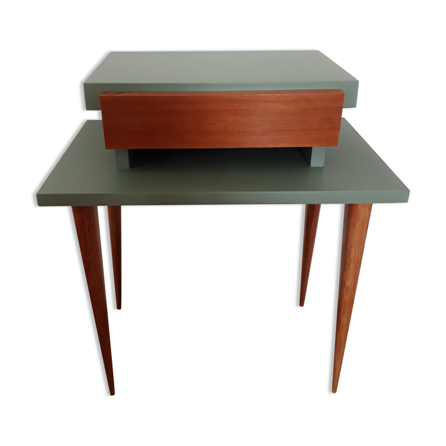 Table de chevet vintage années 50 style scandinave revisitée vert