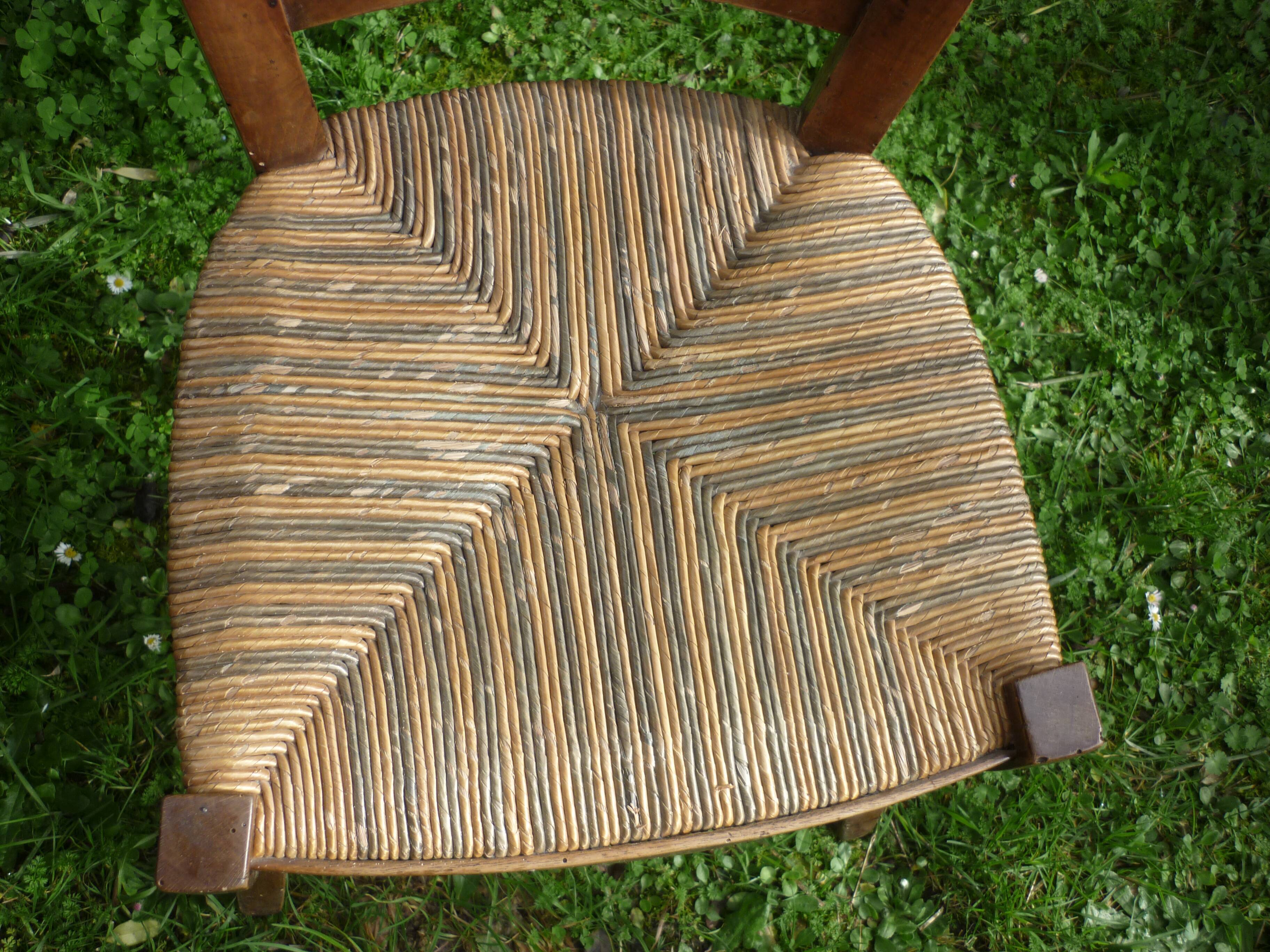2 old Provençal-style straw chairs