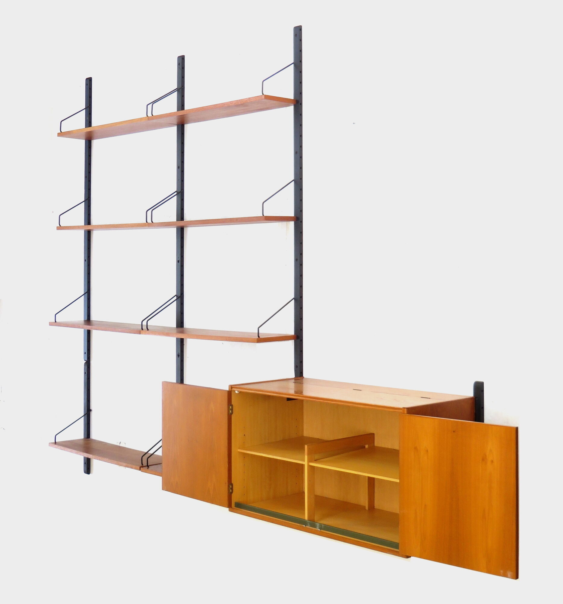 Vintage mid century royal system wall unit in teak by poul cadovius, danish design - denmark 1960s