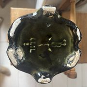 Vase art déco en barbotine signé A.G de Bruyn