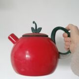 Decorative enamelled apple-shaped kettle