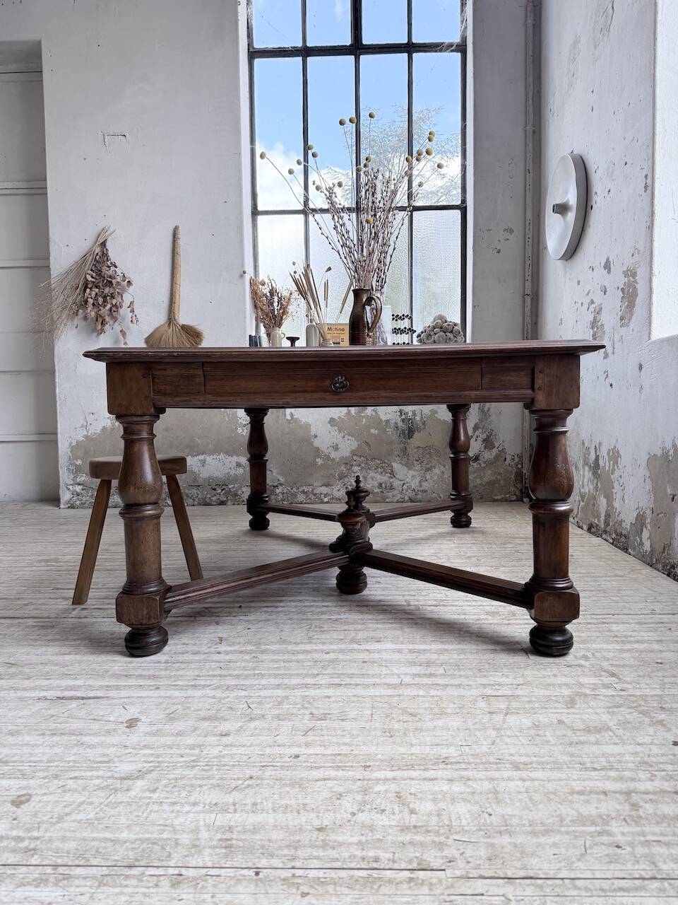 Oak table in Louis XIV style 1900