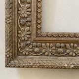 Frame with moldings 40x50cm