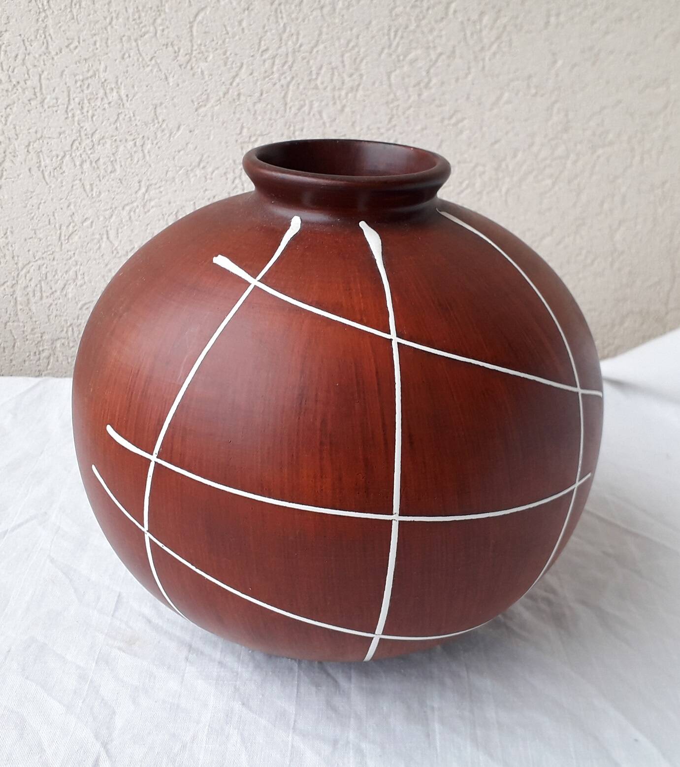 Dinis ceramic vase