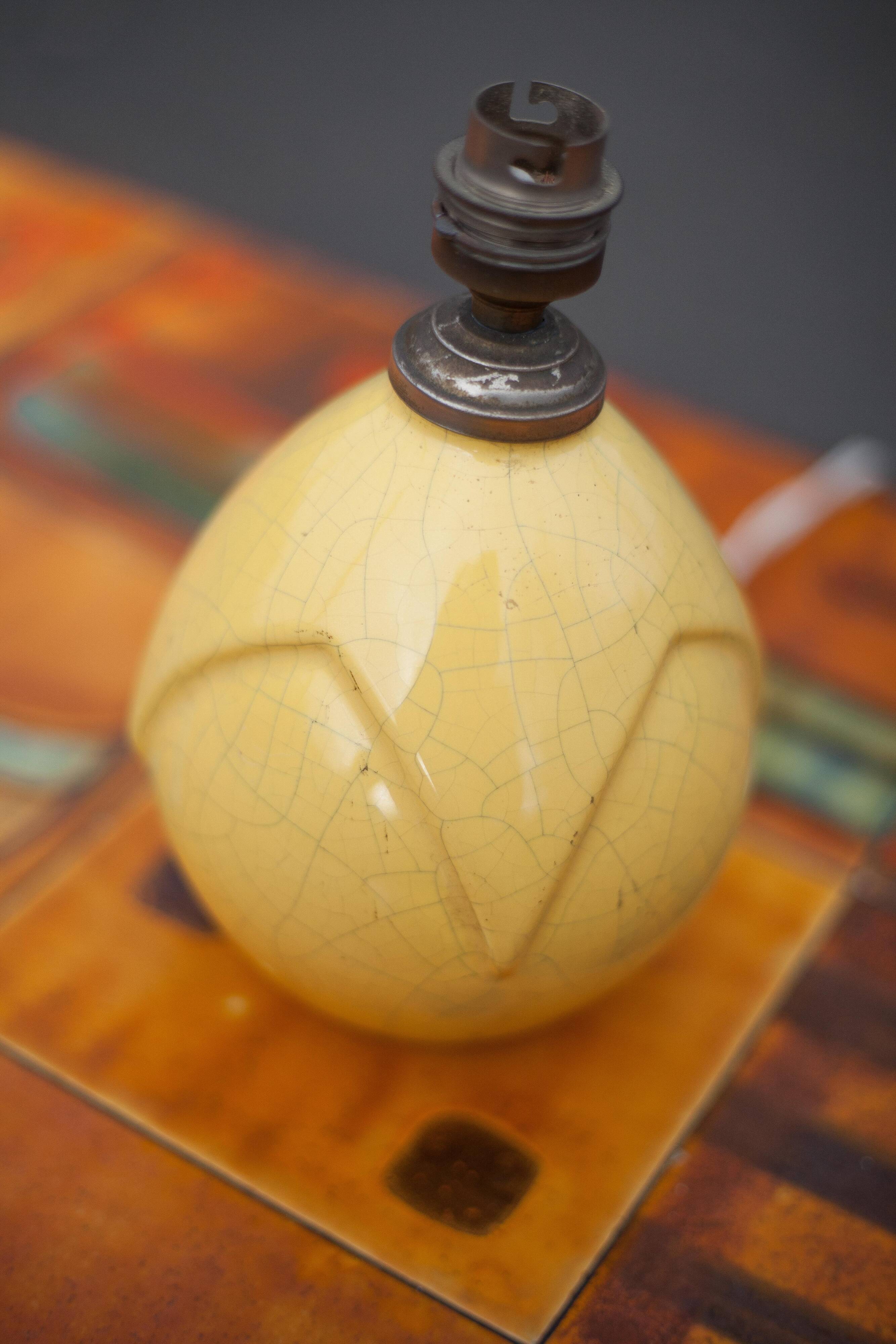 Vintage lamp, cracked ceramic lamp, yellow lamp, table lamp, bedside lamp, art deco, friend