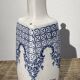 Vinaigrier XIXème bouteille à décor bleu et blanc