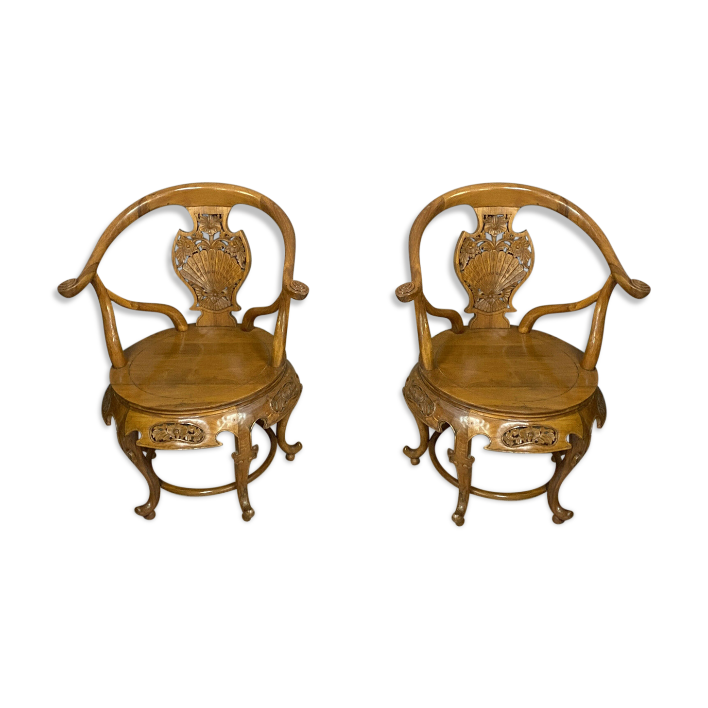 Pair of chinese chairs in exotic wooden barrel shape around 1900-1920
