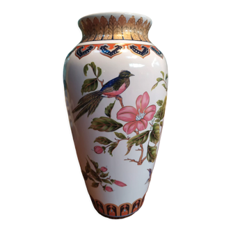 Porcelain vase