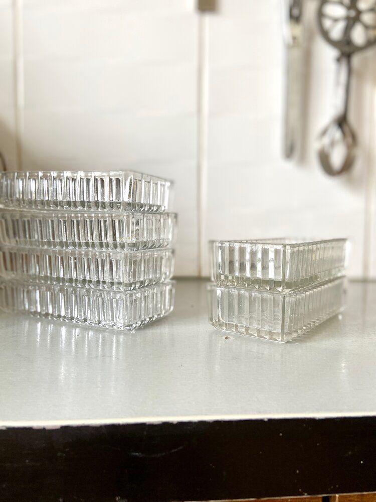 Wooden top and mirror and 8 glass ramekins