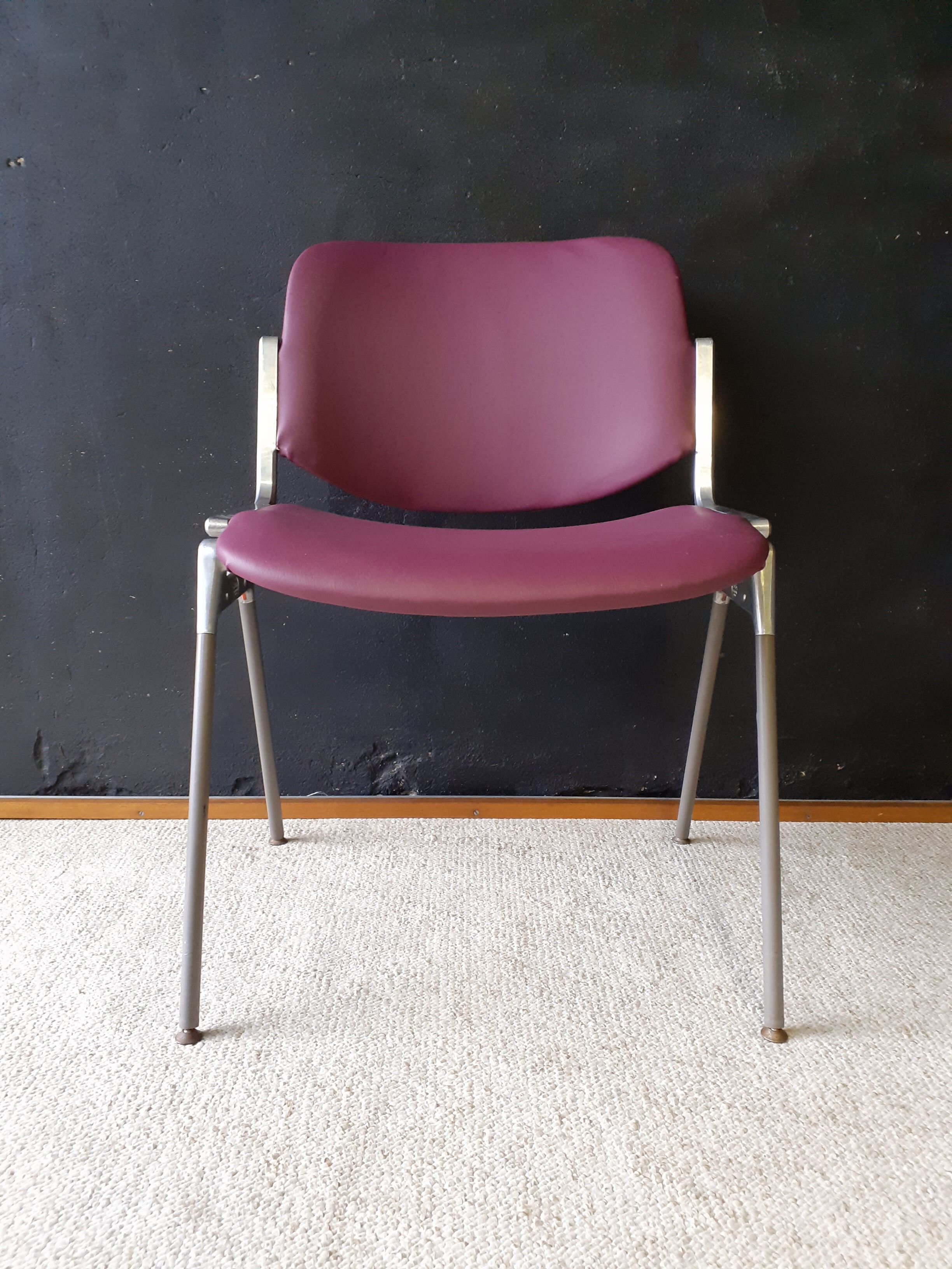 Italian chair DSC106, Piretti design, Castelli edition
