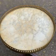 Guéridon tripode marbre doré Louis 16