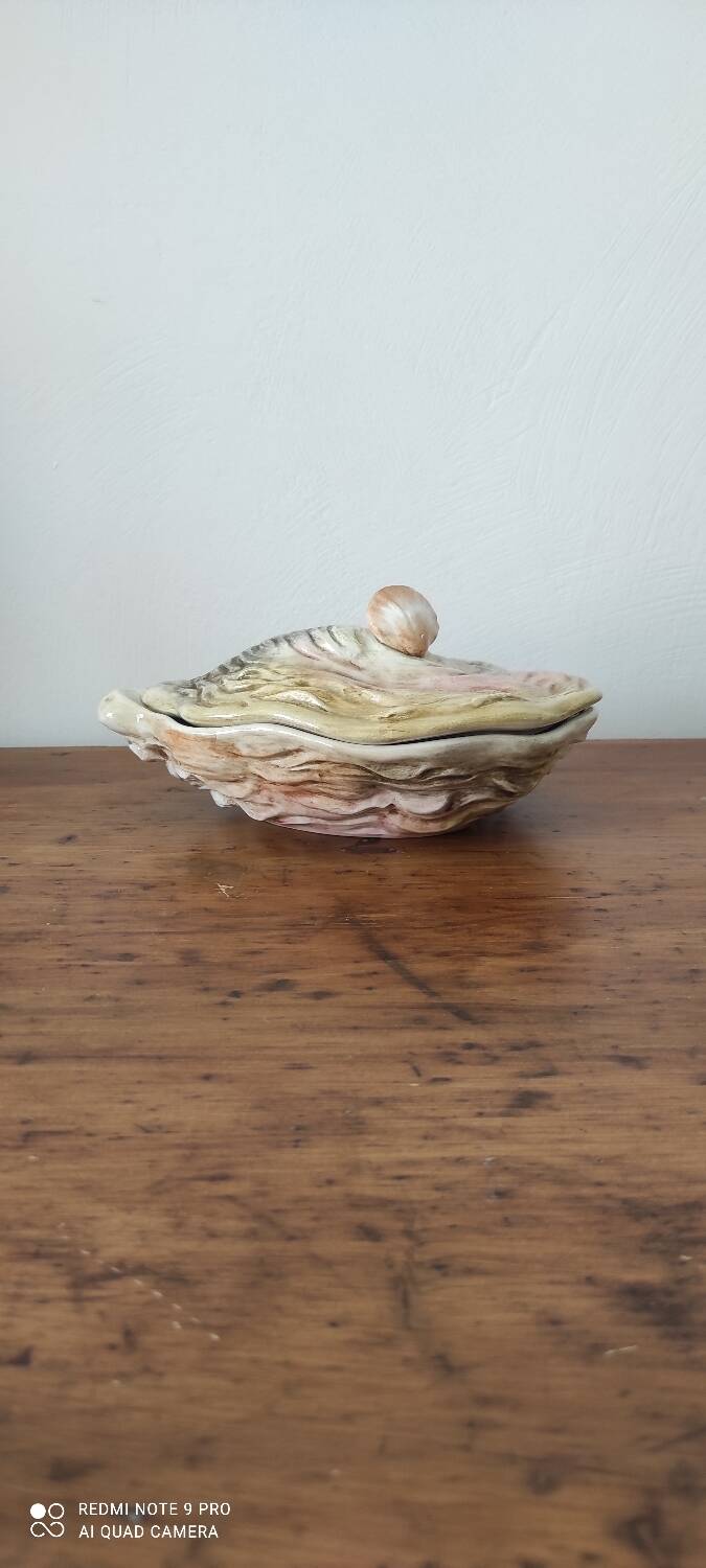 Oyster Barbotine Sauceboat
