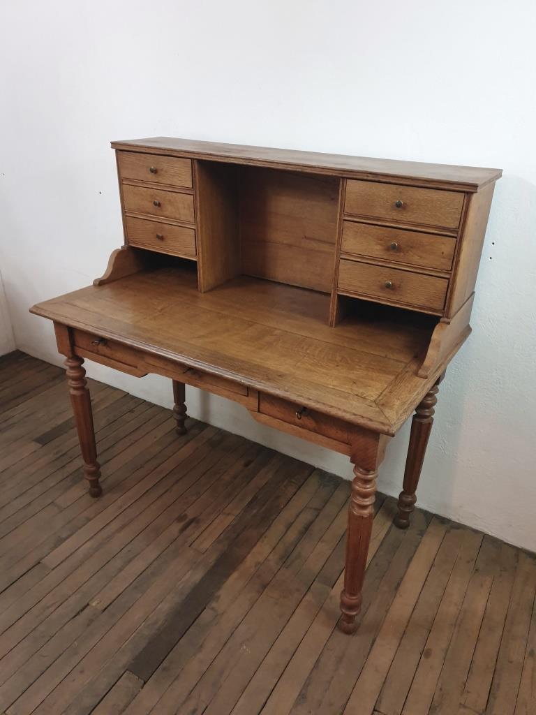 Bureau secrétaire