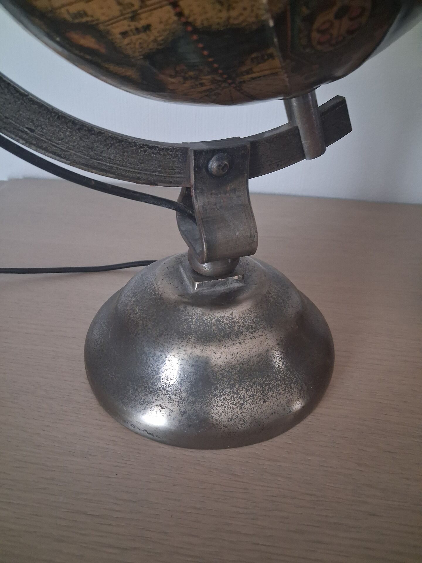 Vintage globe lamp
