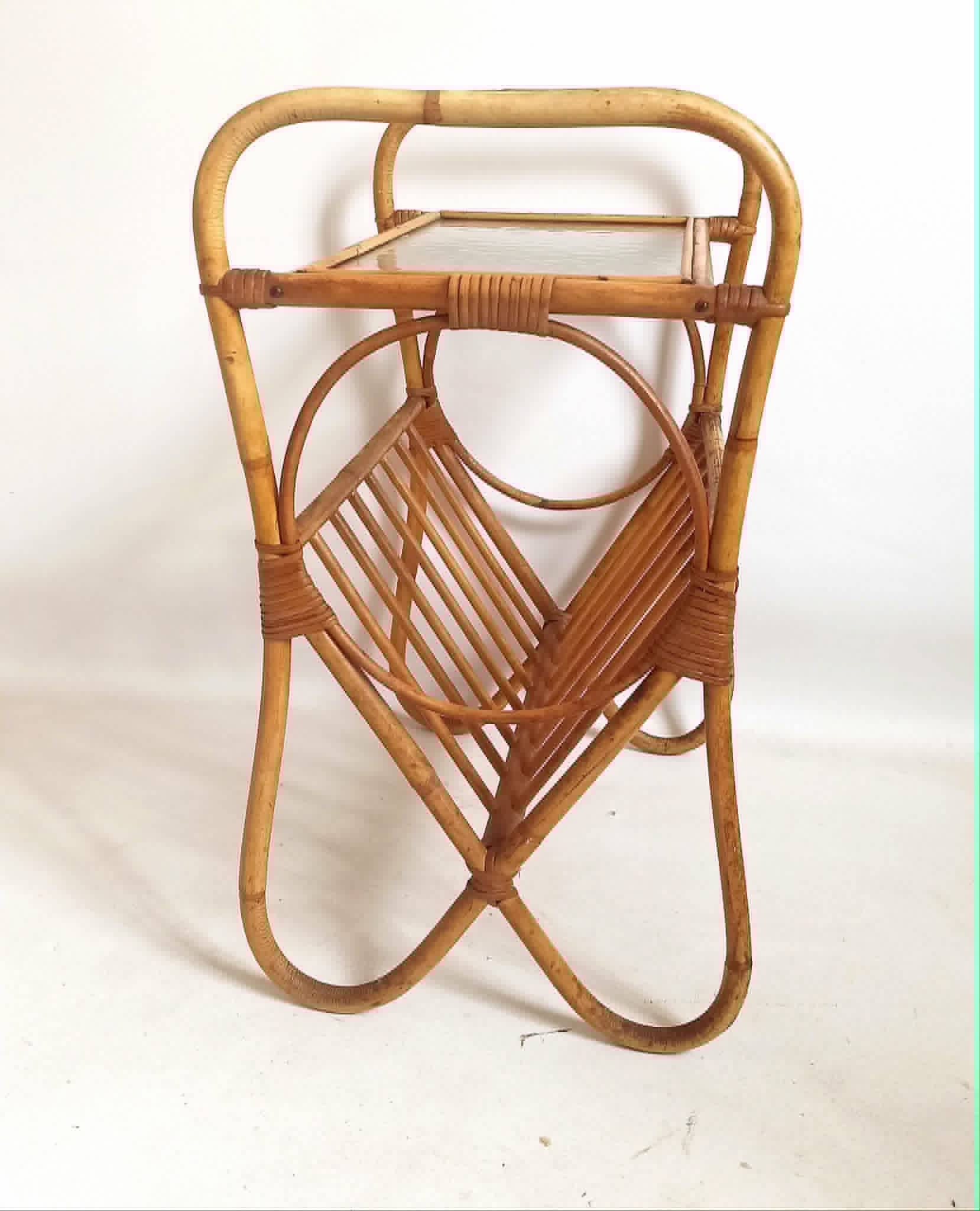 Table d'appoint et porte journaux Anées 60