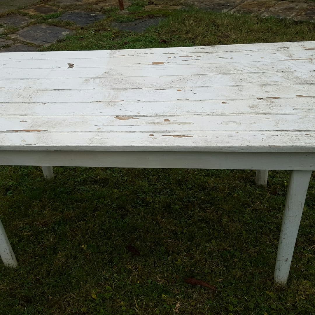 White wood loom table