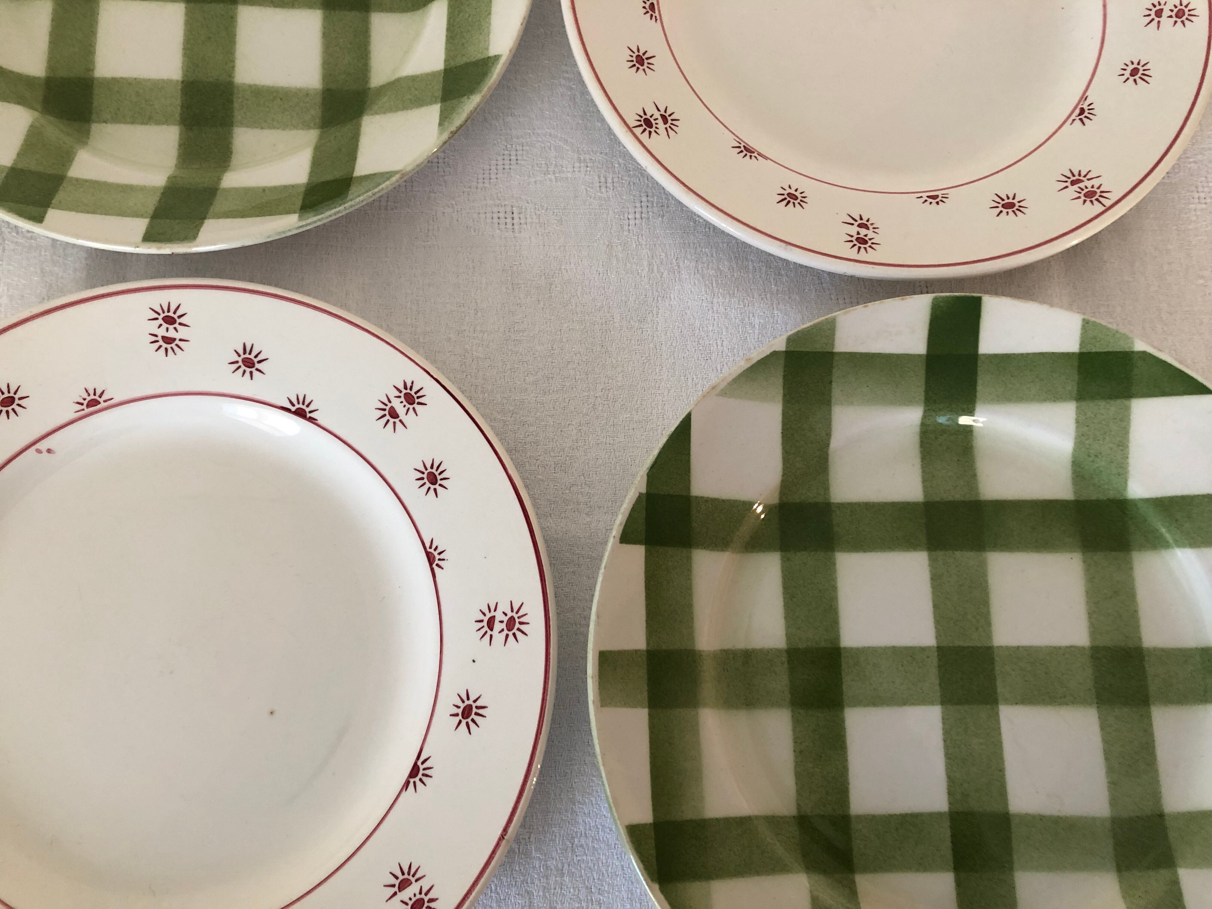 6 plates flat vintage mismatched crockery