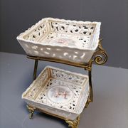 Serviteur faience