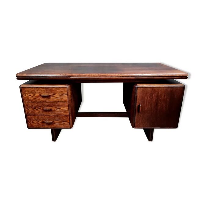 Bureau design scandinave en palissandre de Santos vers 1950
