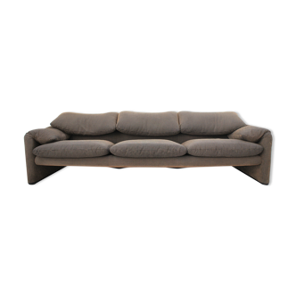 Maralunga Sofa, Vico Magistretti for Cassina