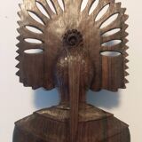 Buste indonésien en bois sculpté
