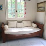 Cherry corner bed bench