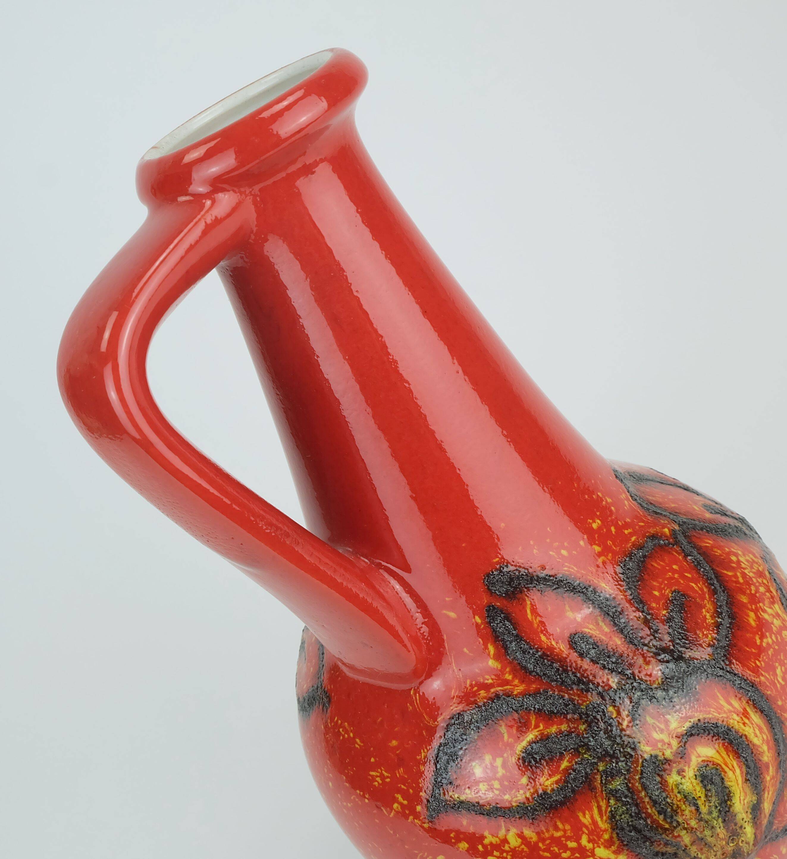bay keramik 1960's 70's vintage VASE red yellow black lava pattern model 67