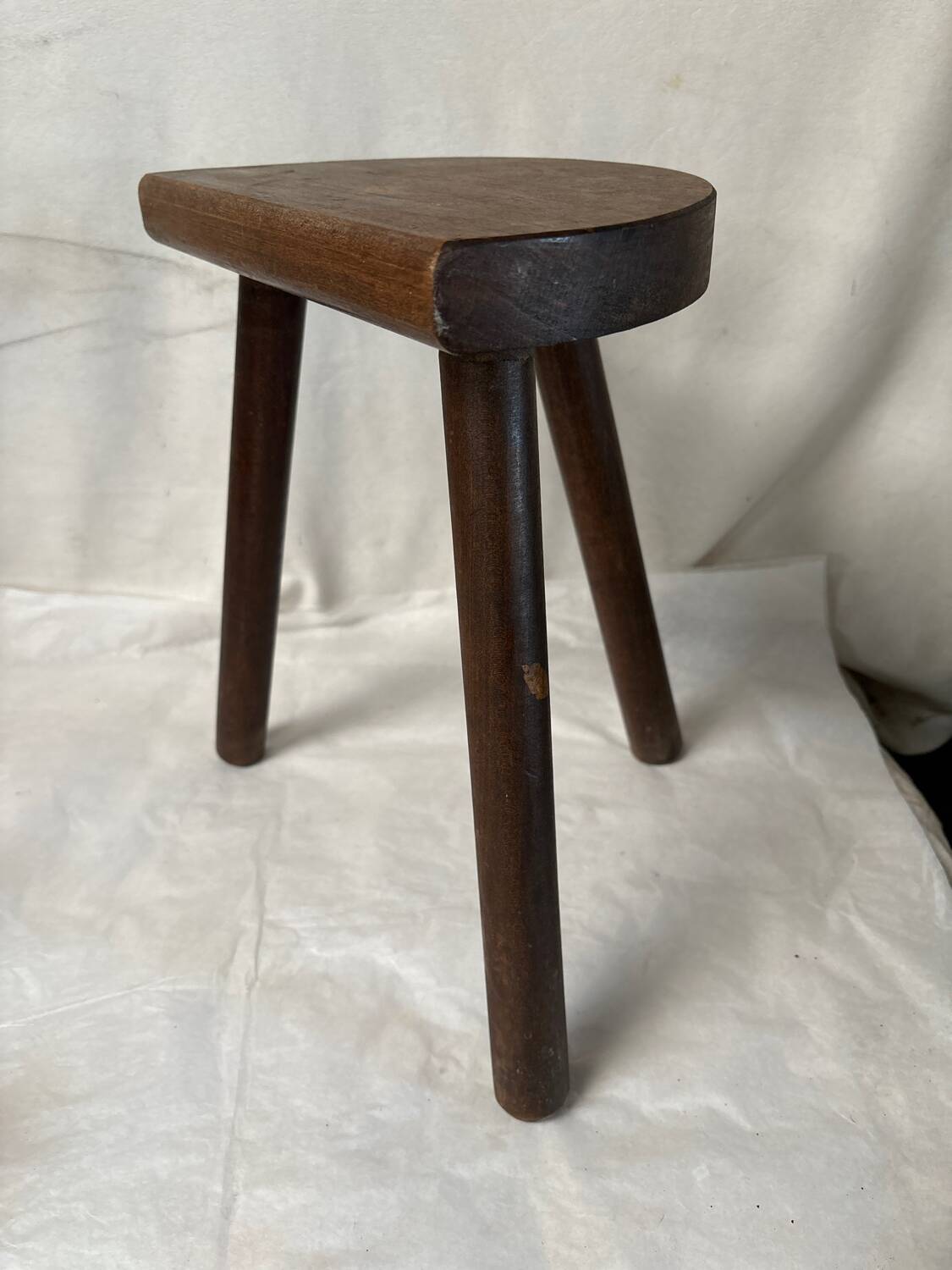 Children's tripod stool