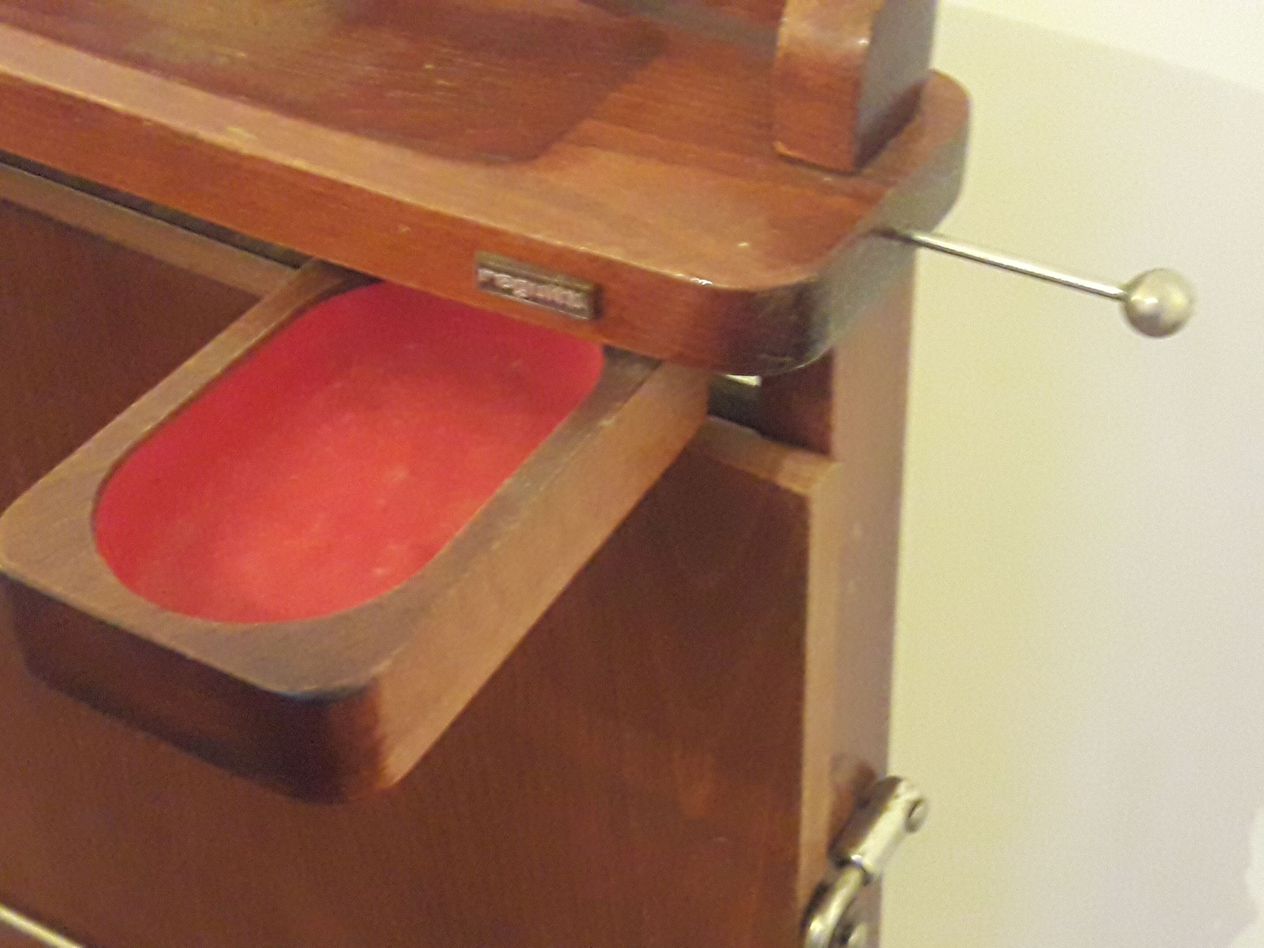 Reguitti chamber jack