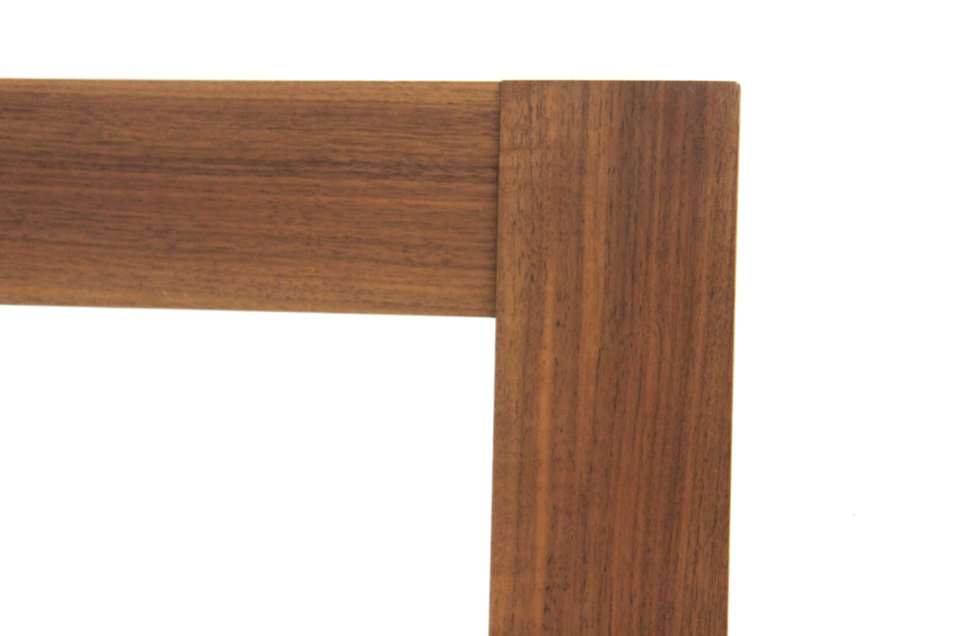 Miroir scandinave en noyer, Suède, 1960, 111cm x 75cm