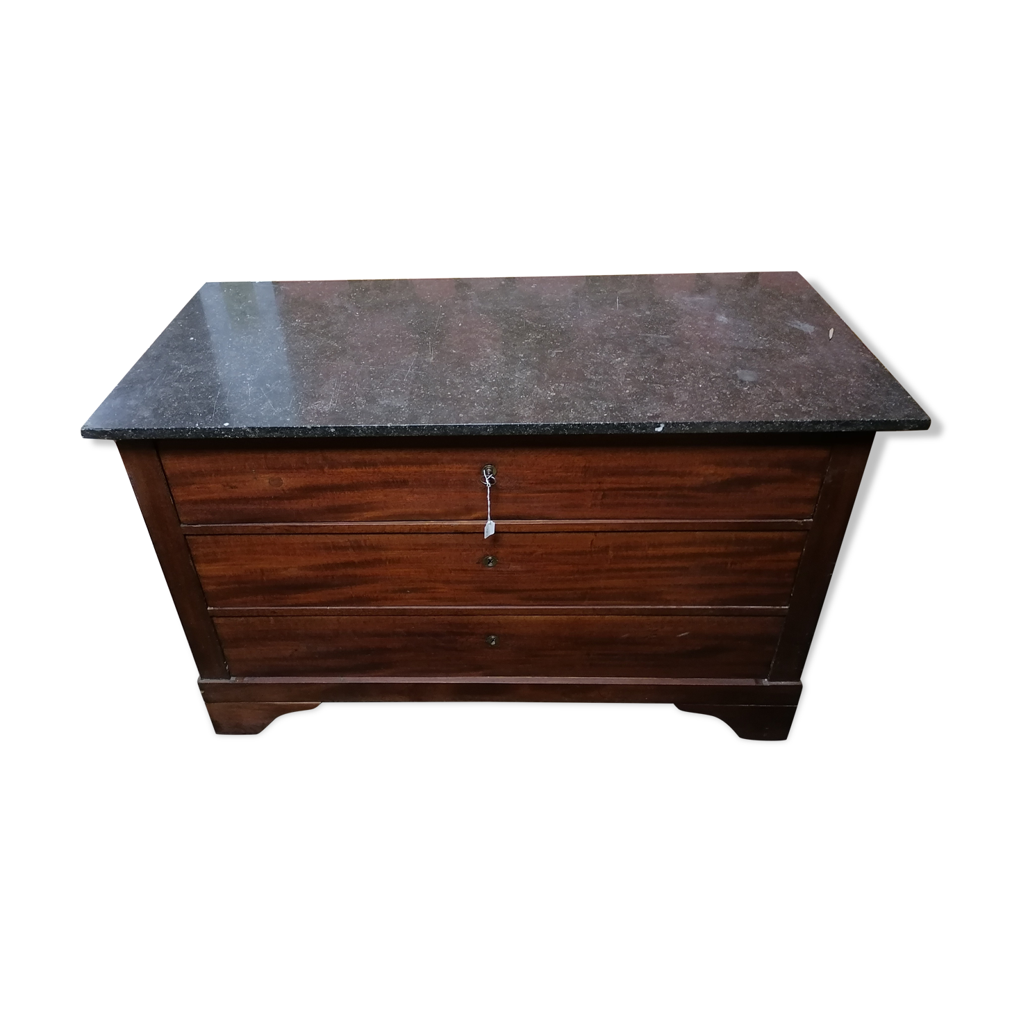 Straight chest of drawers with marble