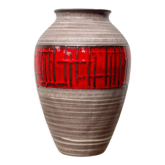 Vintage West German red vase 1202/35