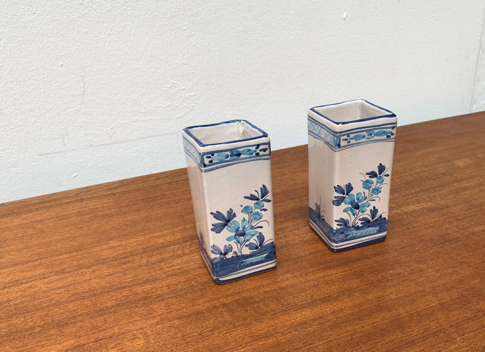 Vintage Italian Handpainted Vase from Larucci Italy, 1970s, Set of 2