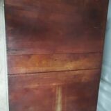 Drop-leaf table called get leg