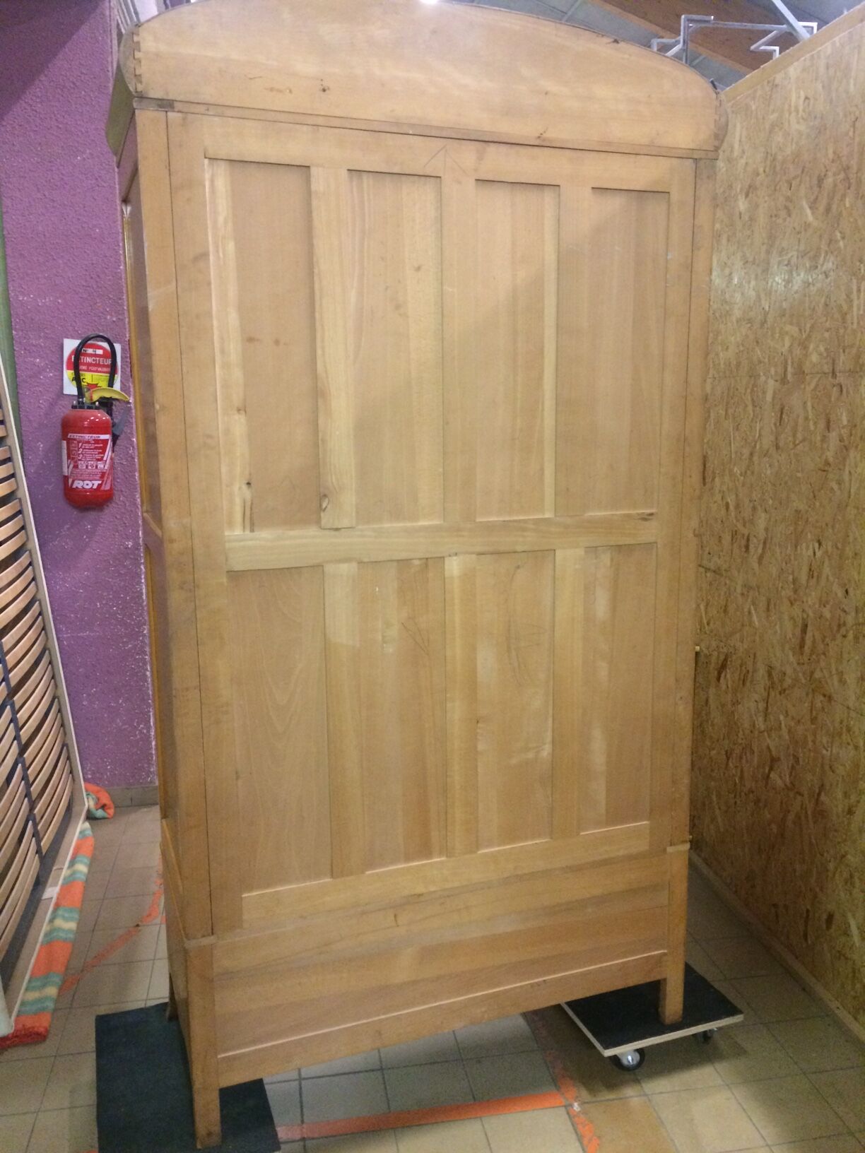 Art Deco cabinet in oak and veneer