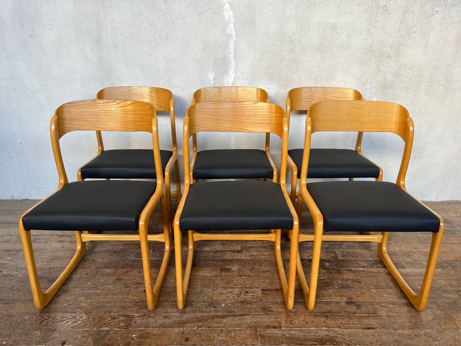 Set of 6 vintage bentwood sleigh chairs by Baumann - 1960s
