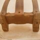 Porte revue forme organique en bois et cuir