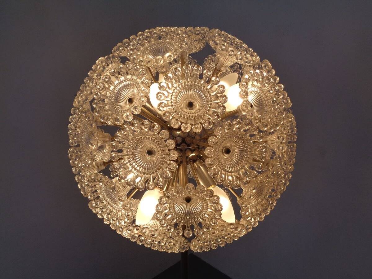 Floor lamp with tulip base from Sölken Leuchten, 1960s.