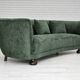Années 1960, design danois, canapé 3 places "Banana" refait à neuf, velours vintage.