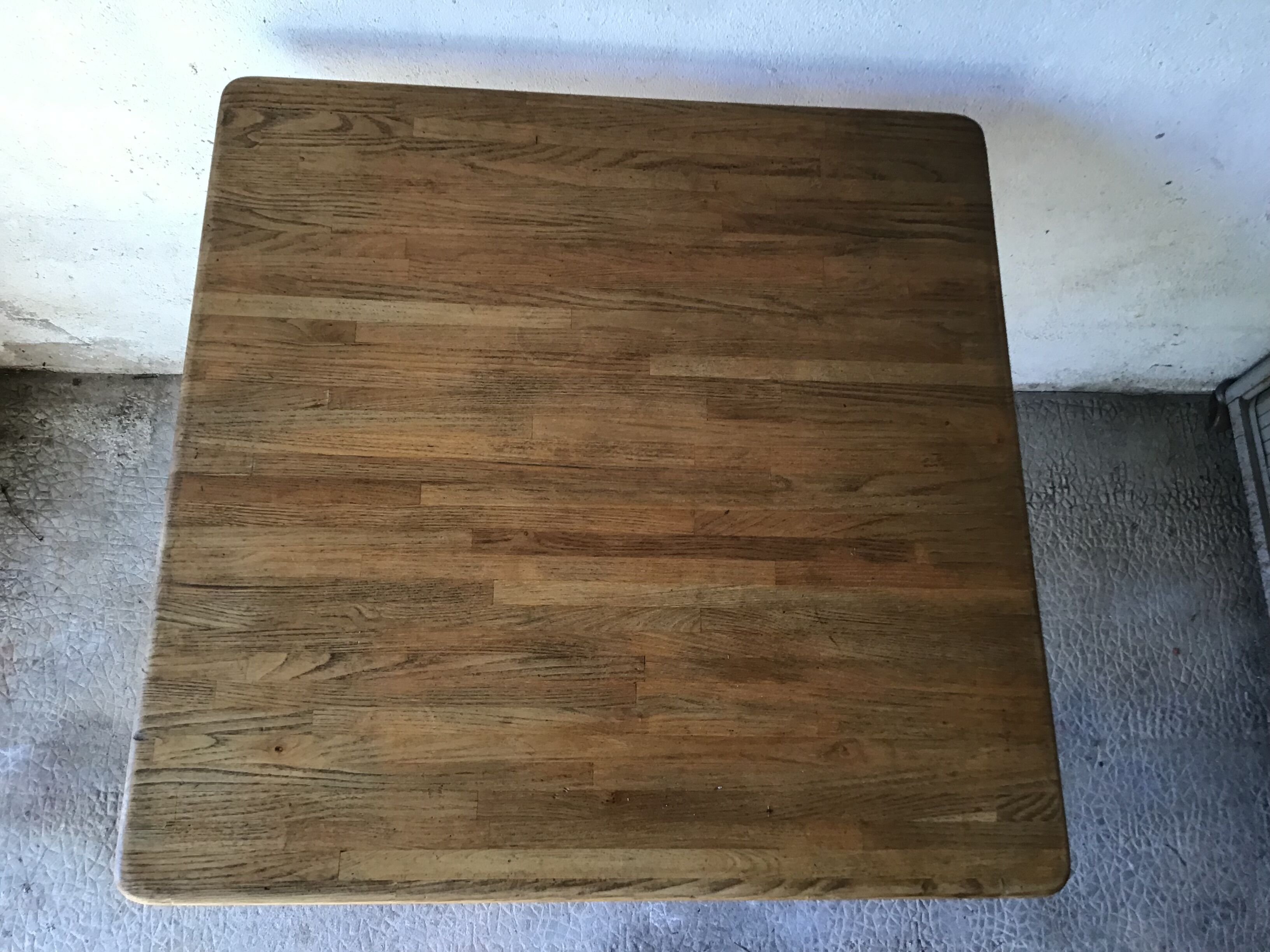 Table bistrot