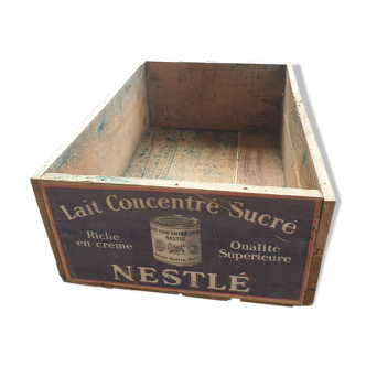 Caisse en bois Nestle vintage