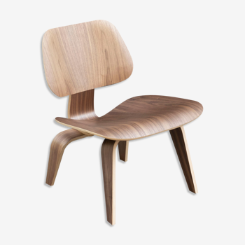 LCW Walnut Chair by Charles & Ray Eames - Herman Miller