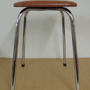 Tabouret en skaï