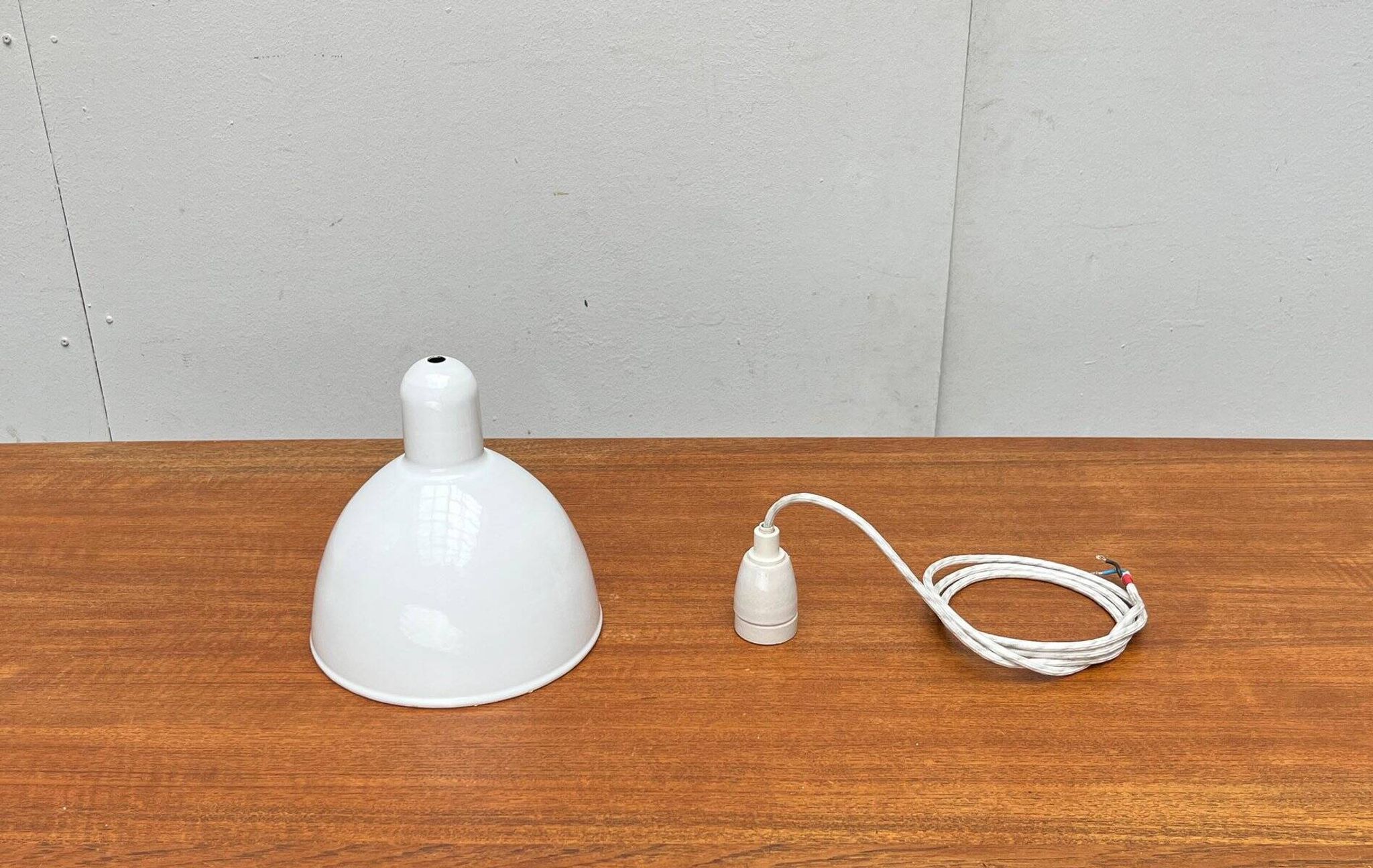 Vintage Danish enamelled pendant lamp model ES by Edgar Schlaefle for Louis Poulsen, 1980s.