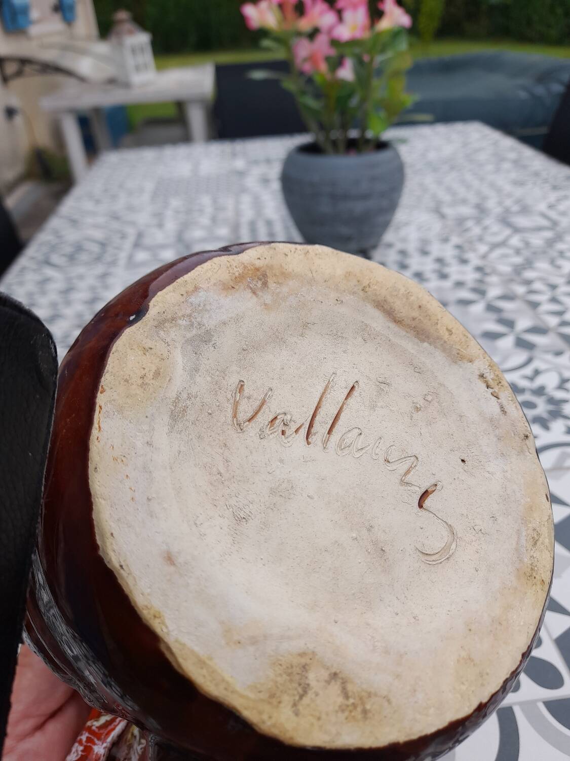 Pichet Vallauris