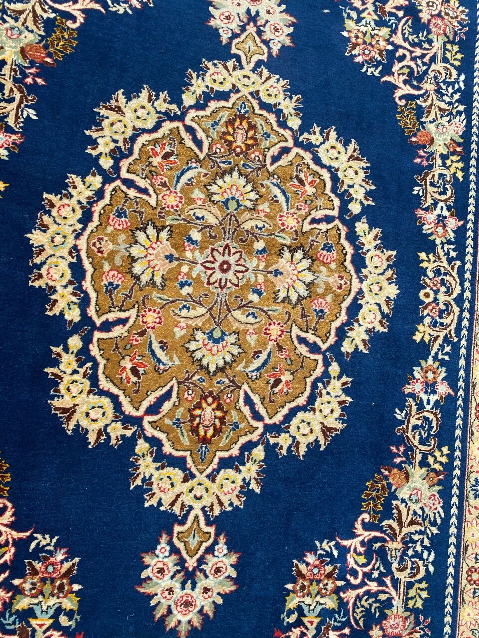 Persian carpet Ghoom wool and silk 138x214 cm