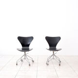 Chaise pivotante Arne Jacobsen "3117" de Fritz Hansen
