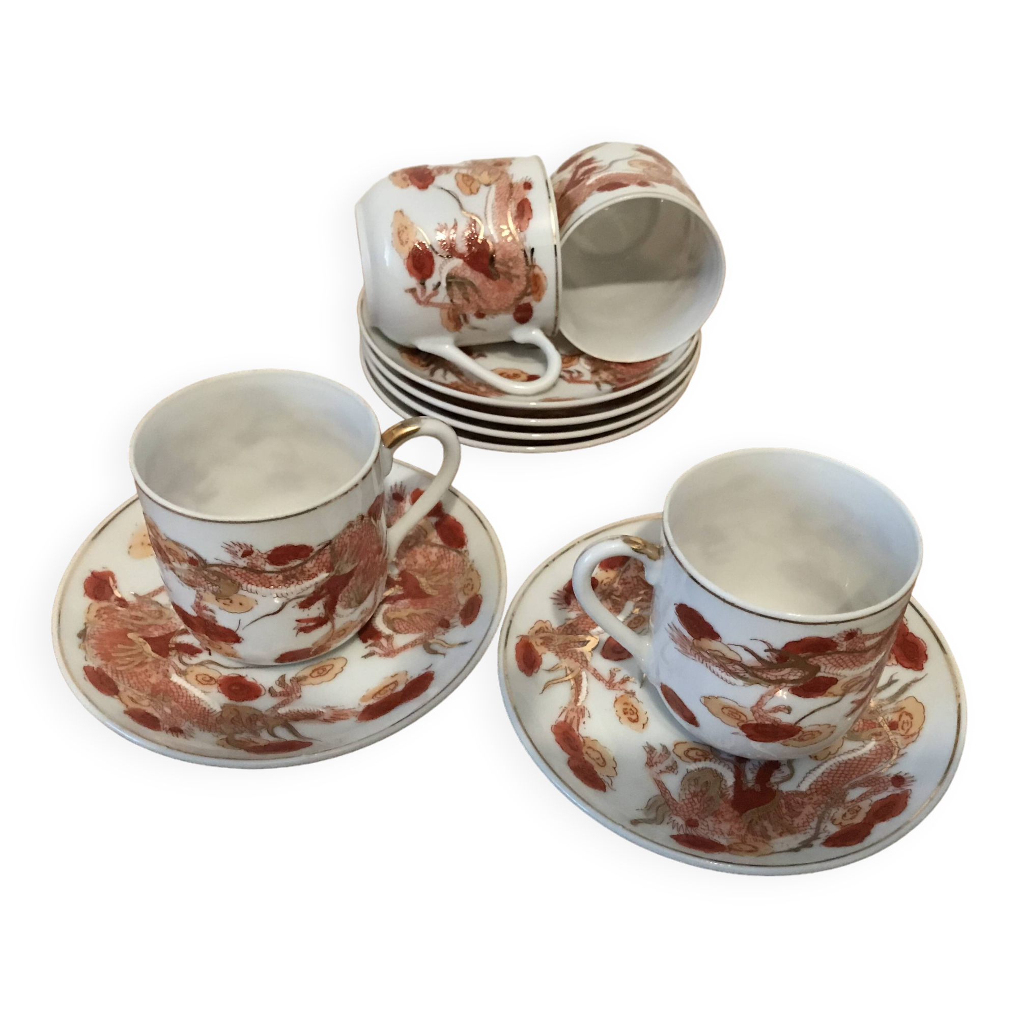 4 tasses porcelaine japan