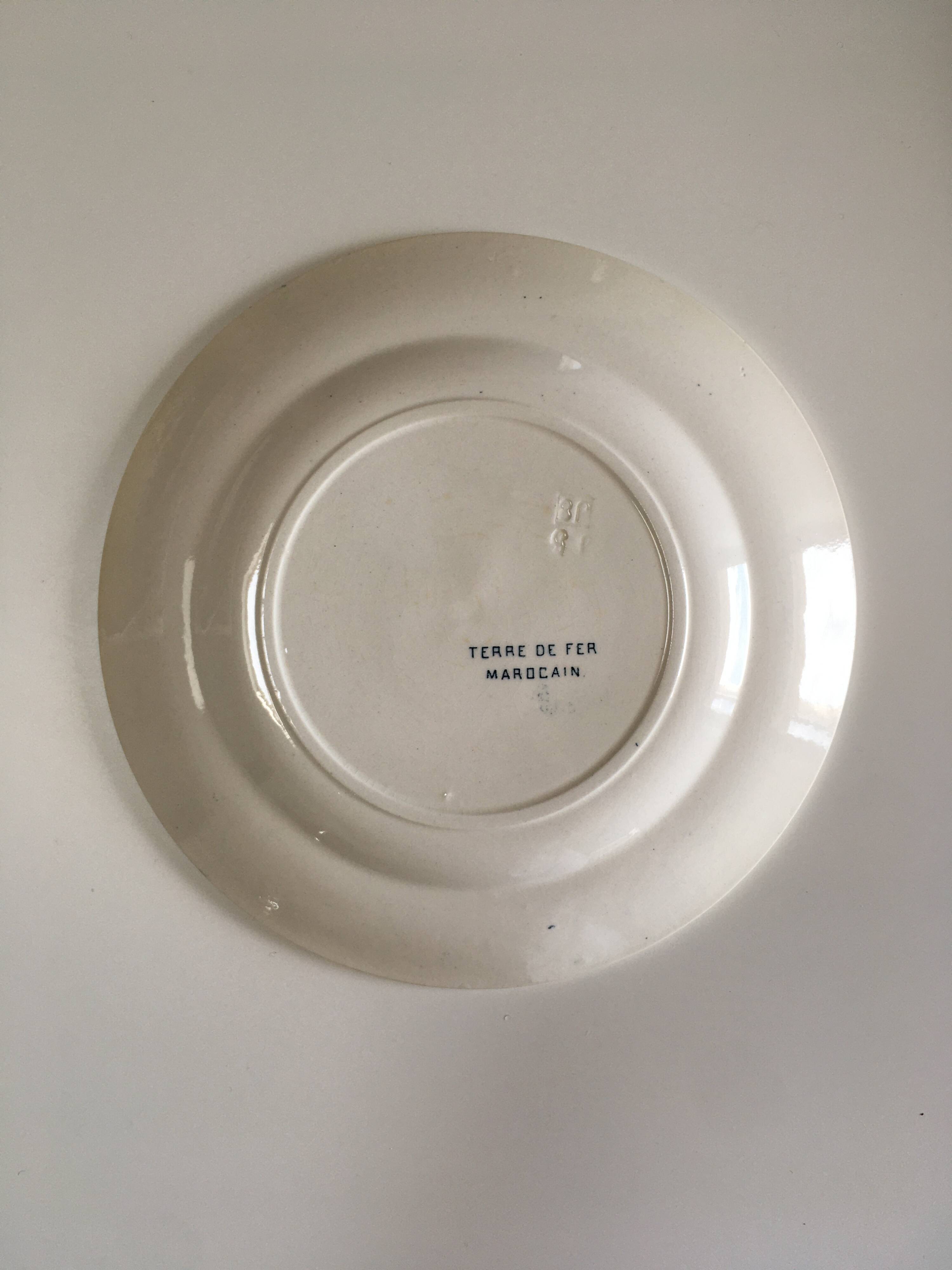 8 plates Moroccan model in earthenware - French manufacture